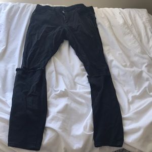 Topshop size 28 petite ripped knee jeans